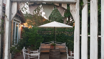 AF1QipM4peUso5SKSiuSzCqAjs5GuiujbPs ZEPJXat7w426 h240 k no