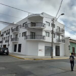 AF1QipMu MDzzdMViuiTJaU4iUVkMRT8eifDXvKFeEw408 h306 k no