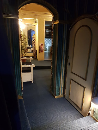 AF1QipNKNegp1SIbjrRrBA9BH8kn1FLubHwUBlHsbrEww408 h544 k no