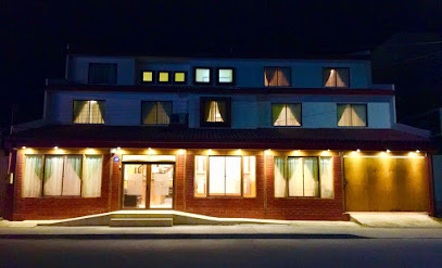 AF1QipNfwhiRjnLAOxCkm9vLJG LNPICjINUyOwbJOyYw408 h247 k no