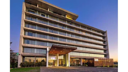 AF1QipPGrKm1IcpO72AXXsyU9J2kQPT8URbfXuL8bKiFw426 h240 k no